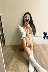 #寵物店店員 短裙下不穿內褲
