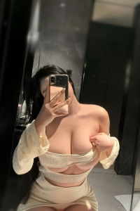 喜歡巨乳的妳還在等什麼呢 告訴我你最喜歡什麼姿勢
